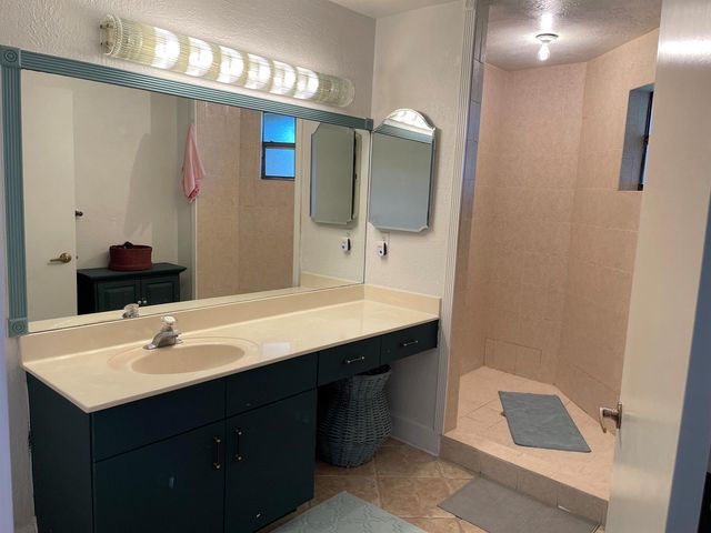 6650 Montego Bay Boulevard F, Boca Raton, FL 33433