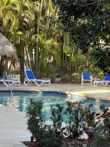 6650 Montego Bay Boulevard F, Boca Raton, FL 33433