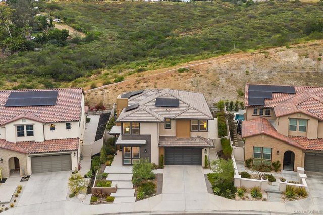 942 Lindbergh Dr, San Marcos, CA 92069