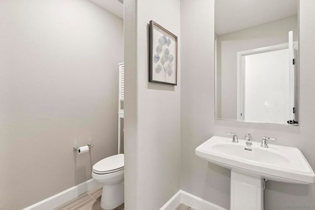942 Lindbergh Dr, San Marcos, CA 92069