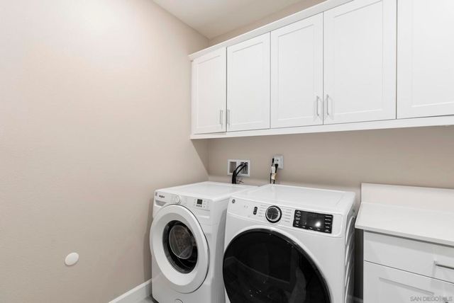 942 Lindbergh Dr, San Marcos, CA 92069