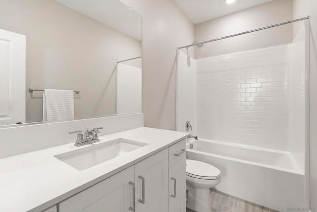 942 Lindbergh Dr, San Marcos, CA 92069