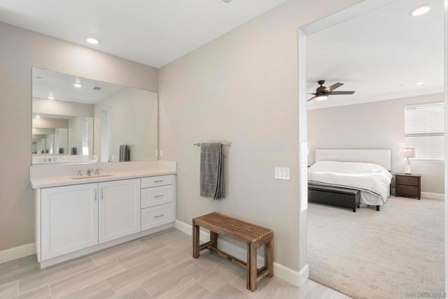 942 Lindbergh Dr, San Marcos, CA 92069