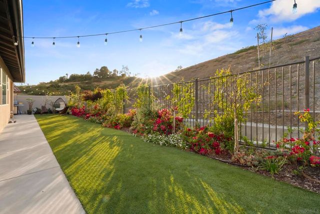942 Lindbergh Dr, San Marcos, CA 92069