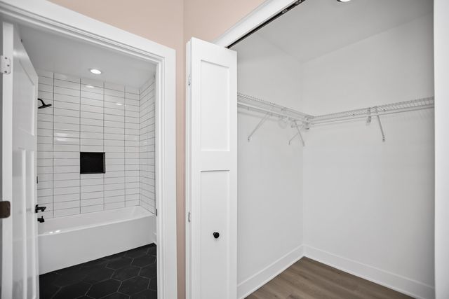 817 W 51st Place, Chicago, IL 60609