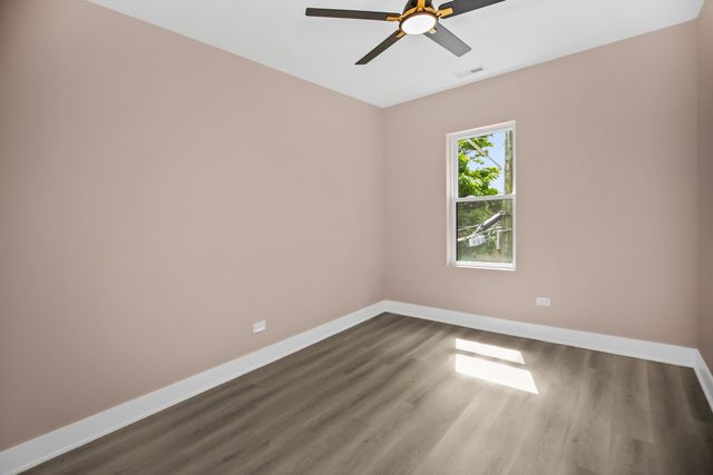 817 W 51st Place, Chicago, IL 60609