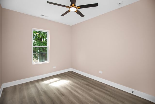 817 W 51st Place, Chicago, IL 60609