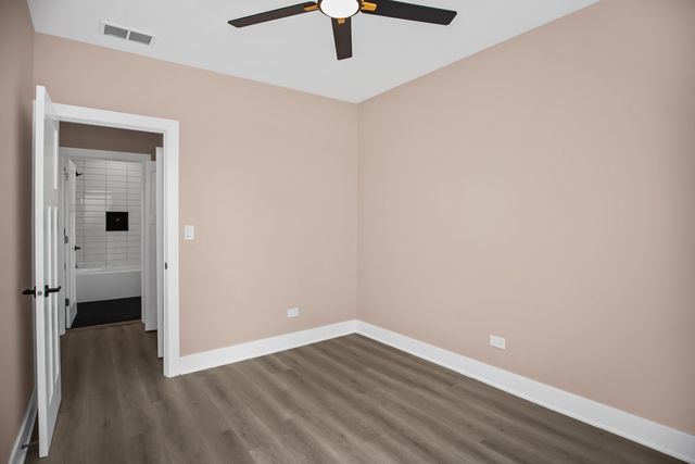 817 W 51st Place, Chicago, IL 60609