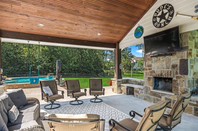 12881 Bruce Road, Willis, TX 77318