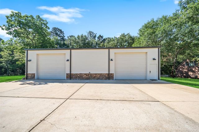 12881 Bruce Road, Willis, TX 77318