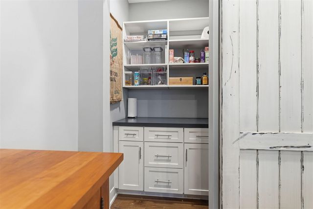 3175 Light House Way, Saugatuck, MI 49453