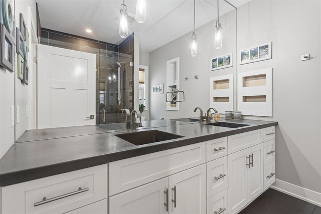 3175 Light House Way, Saugatuck, MI 49453