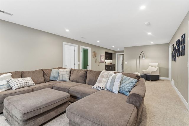 3175 Light House Way, Saugatuck, MI 49453