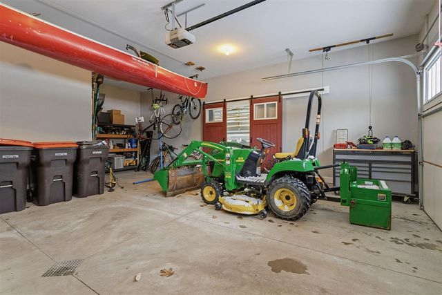 3175 Light House Way, Saugatuck, MI 49453