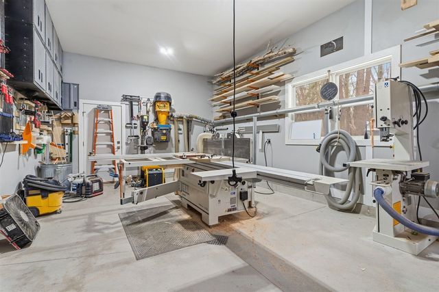 3175 Light House Way, Saugatuck, MI 49453