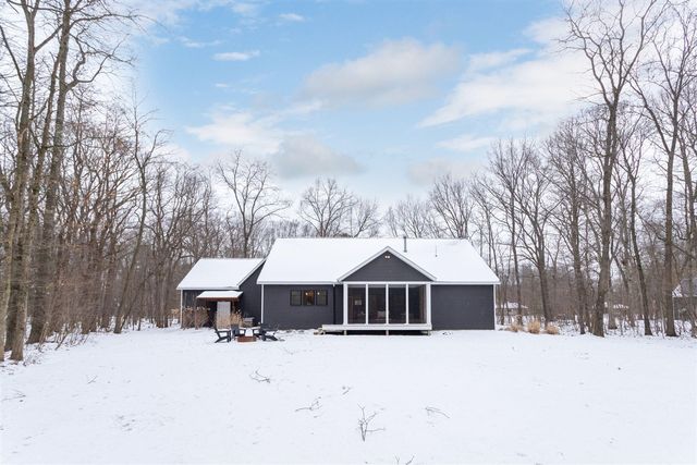 3175 Light House Way, Saugatuck, MI 49453