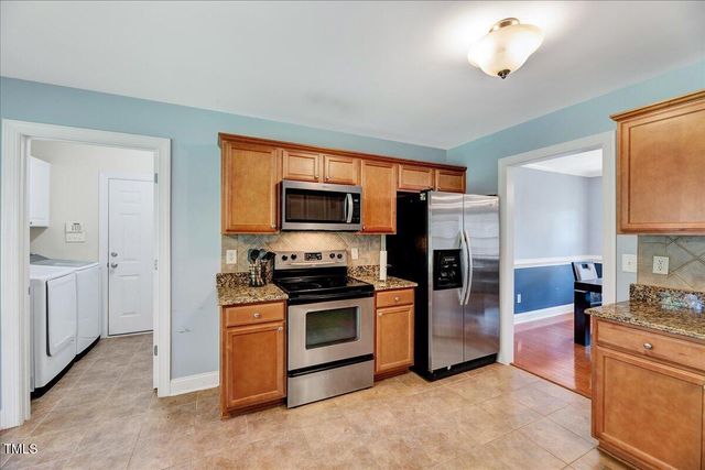 366 Orchard Falls Drive, Spring Lake, NC 28390
