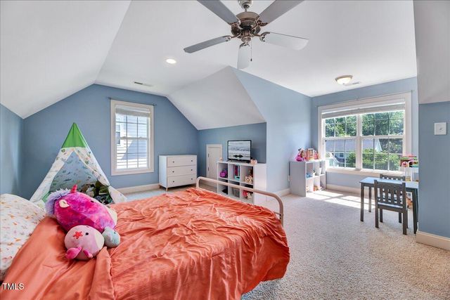 366 Orchard Falls Drive, Spring Lake, NC 28390