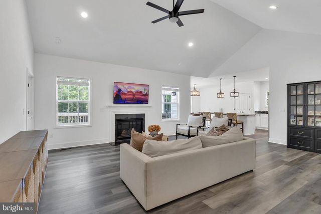 6264 ENON SCHOOL RD, Marshall, VA 20115