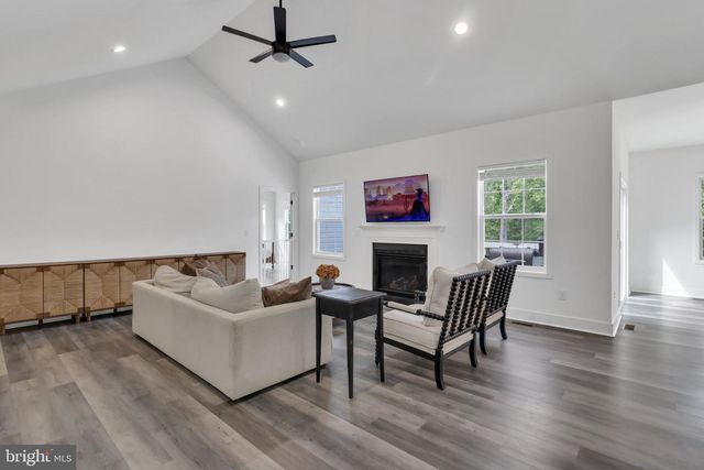 6264 ENON SCHOOL RD, Marshall, VA 20115