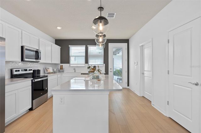 6379 ARGENT WOOD DRIVE, Winter Garden, FL 34787