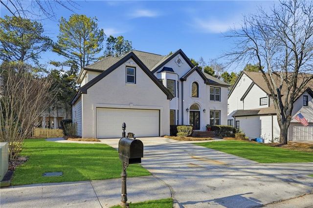 425 Fieldstone Landing, Alpharetta, GA 30005