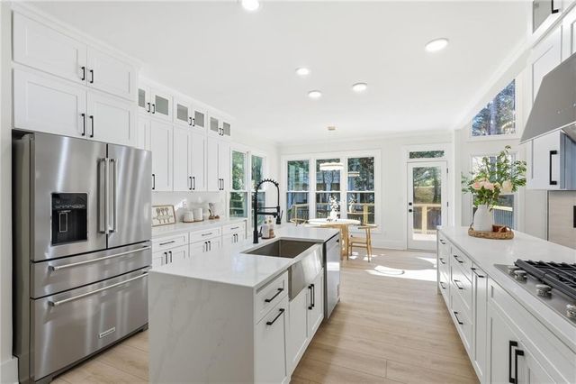 425 Fieldstone Landing, Alpharetta, GA 30005