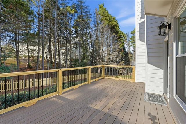 425 Fieldstone Landing, Alpharetta, GA 30005