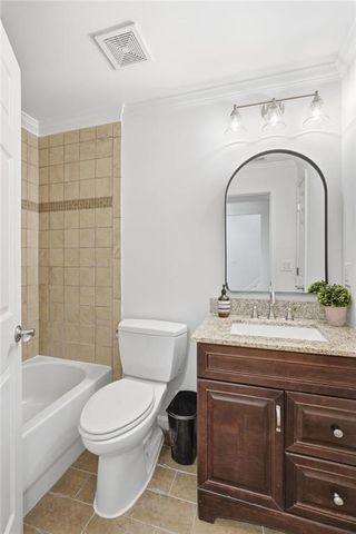 425 Fieldstone Landing, Alpharetta, GA 30005