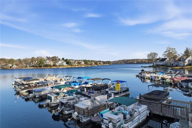 425 Fieldstone Landing, Alpharetta, GA 30005