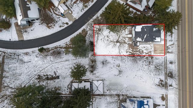 312 S Whittaker Street, New Buffalo, MI 49117