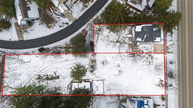 312 S Whittaker Street, New Buffalo, MI 49117