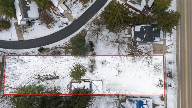 312 S Whittaker Street, New Buffalo, MI 49117