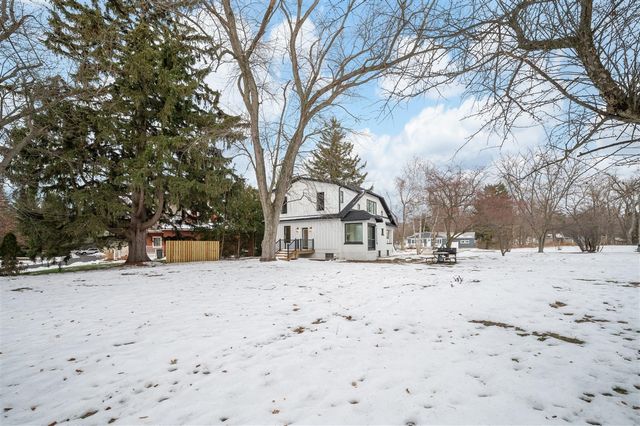 312 S Whittaker Street, New Buffalo, MI 49117