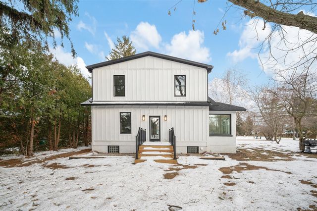 312 S Whittaker Street, New Buffalo, MI 49117