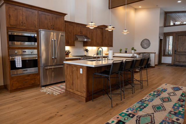 9113 Heartwood Drive, Truckee, CA 96161