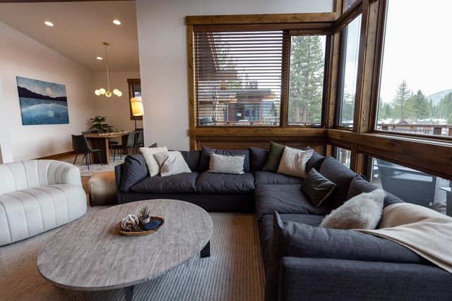 9113 Heartwood Drive, Truckee, CA 96161