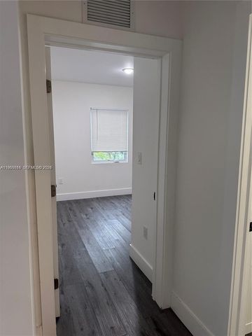 224 NW 57th St B, Miami, FL 33127