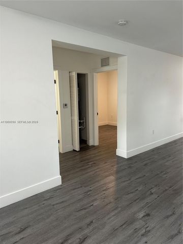 224 NW 57th St B, Miami, FL 33127