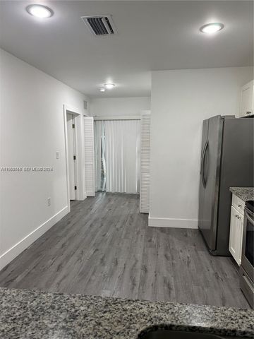 224 NW 57th St B, Miami, FL 33127