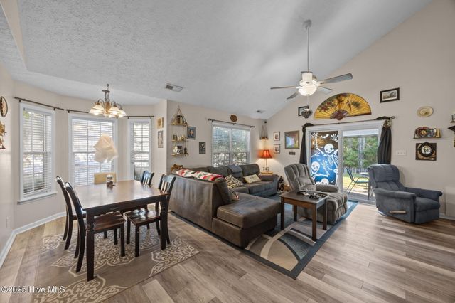 128 Lee K Allen Drive, Havelock, NC 28532