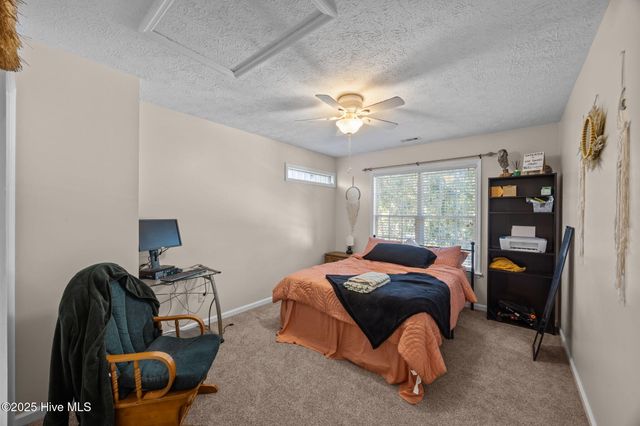 128 Lee K Allen Drive, Havelock, NC 28532