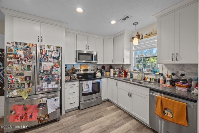 128 Lee K Allen Drive, Havelock, NC 28532