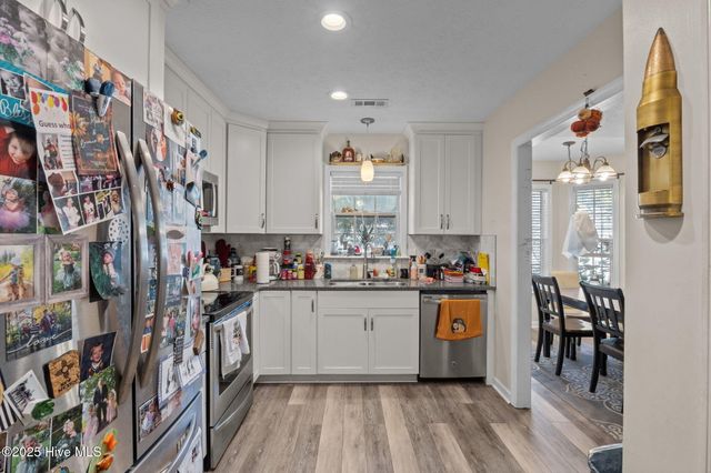 128 Lee K Allen Drive, Havelock, NC 28532