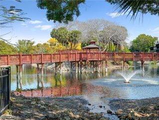 600 Neapolitan WAY 127, Naples, FL 34103