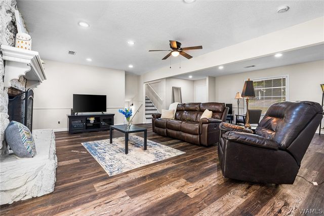 1005 Princeton Place, Northport, AL 35473