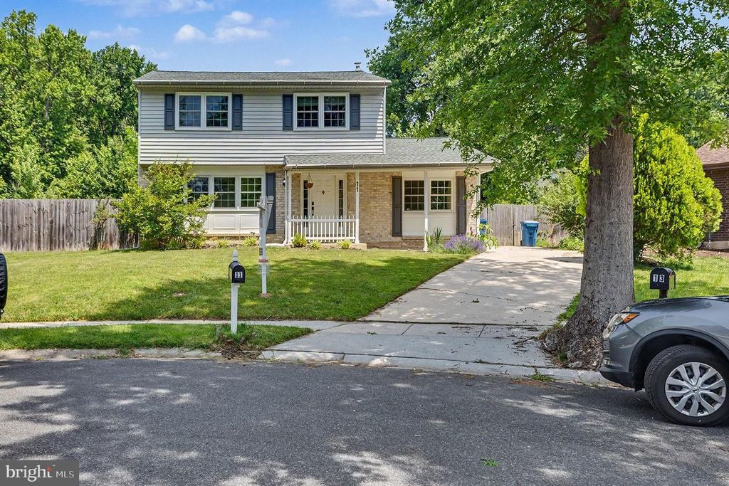 11 THANKSGIVING WAY, Newark, DE 19702