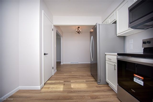 1283 Manitoulin Pike, Brunswick, OH 44212