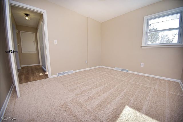 1283 Manitoulin Pike, Brunswick, OH 44212