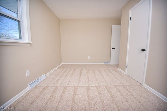 1283 Manitoulin Pike, Brunswick, OH 44212